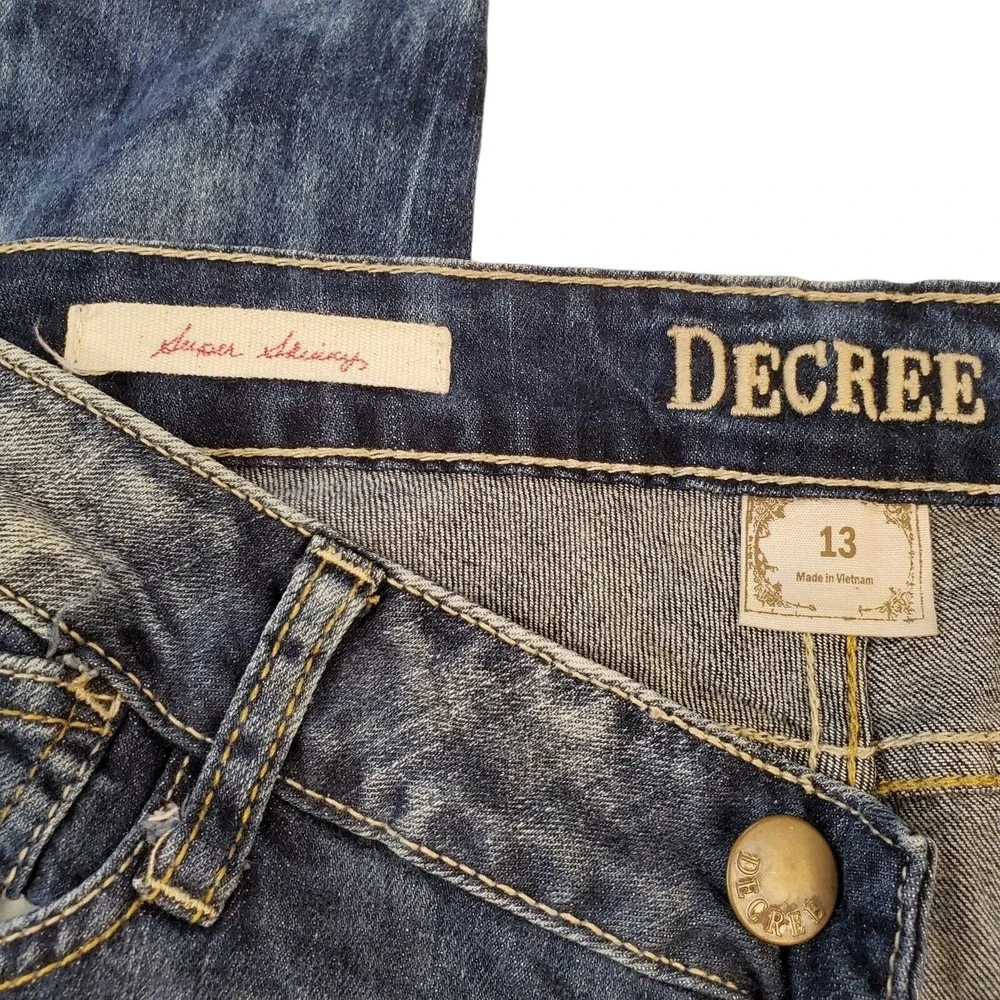 Decree Junior’s Distressed Holes Jeans‎ Super Skinny Stone Washed Stretchy SZ 13
